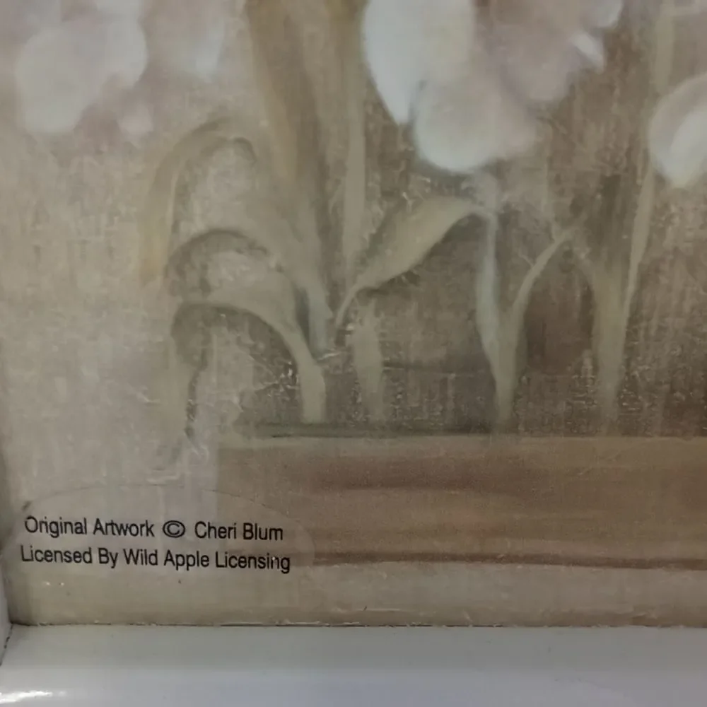 Floral Orchids Narcissus Tissue Box Cover Holder Cottagecore Cheri Blum Vintage.